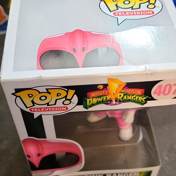 Funko Pop 407 Pink Ranger from Power Rangers original NIB - Picture 2 of 3